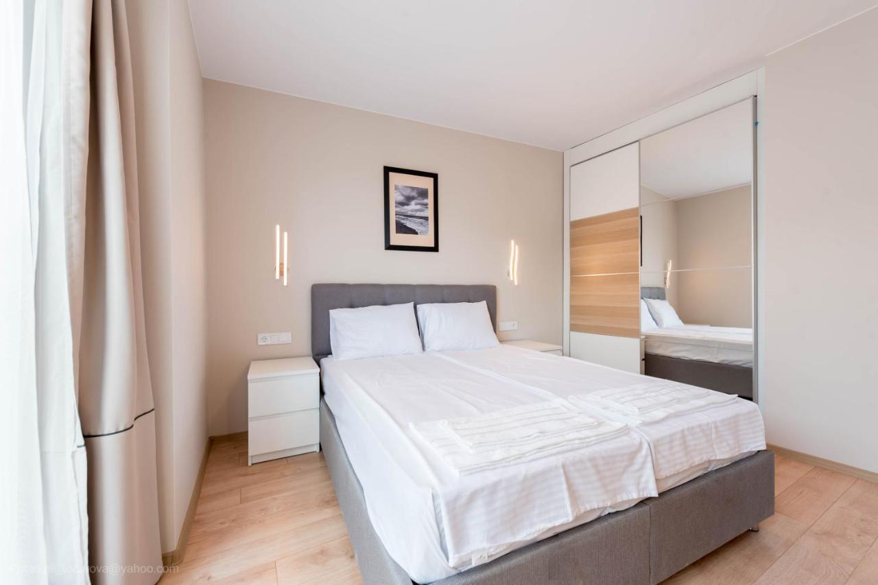 Sea Stories Apartments Varna Exterior photo